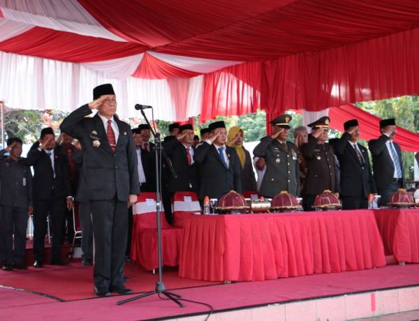 Peringati HKN 55, Berbagai Penghargaan Diserahkan